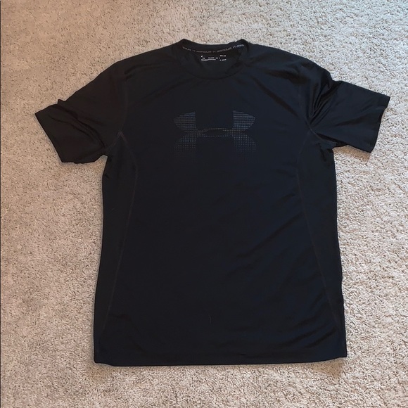 Under Armour Black T-Shirt - Picture 1 of 4